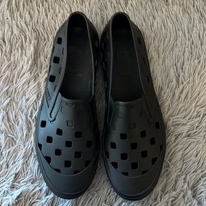 Vans slip on
